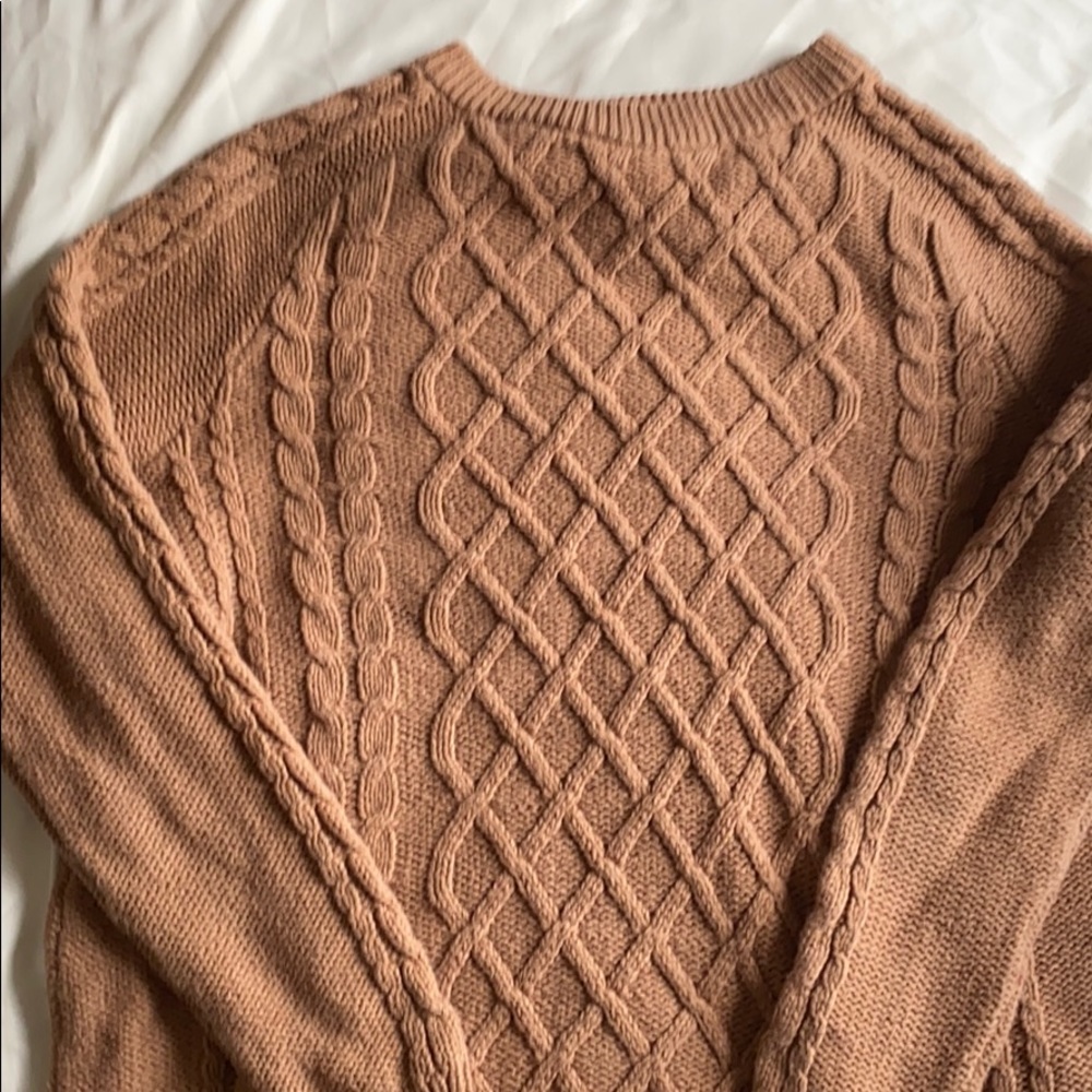 Women’s sweater